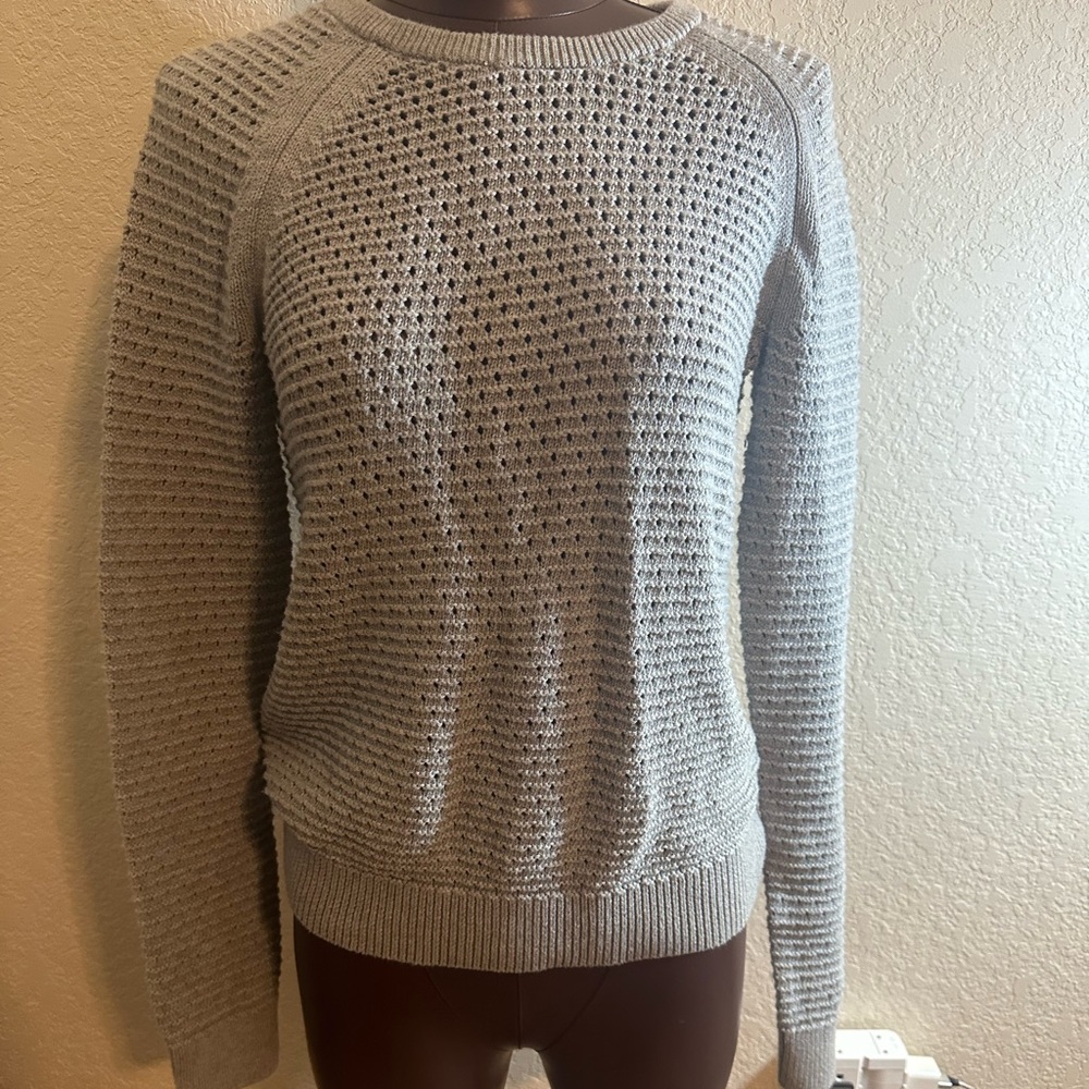 Max Studio sweater with back button detail